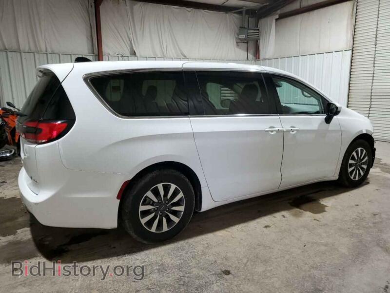 2023 Chrysler PACIFICA (VIN 2C4RC1L70PR608758) — фото 3 из 14