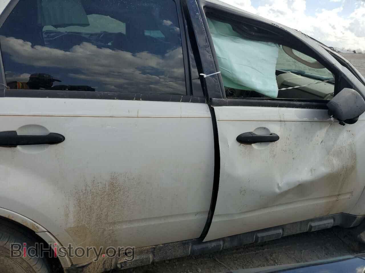 2011 FORD ESCAPE - VIN: 1FMCU0D74BKB74133 - Photo 10