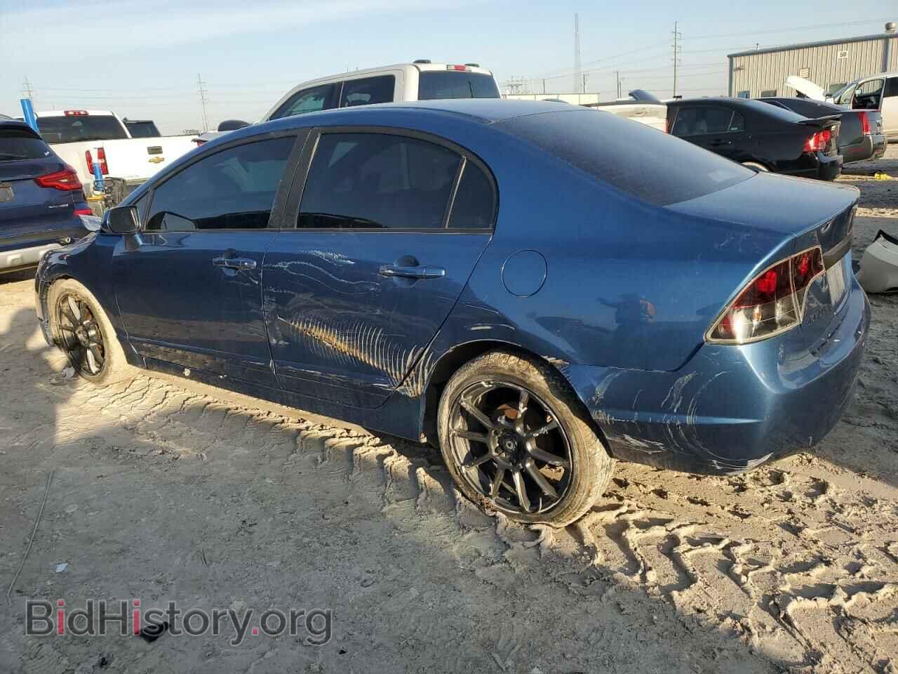 2011 HONDA CIVIC - VIN: 19XFA1F50BE038452 - Фото 2