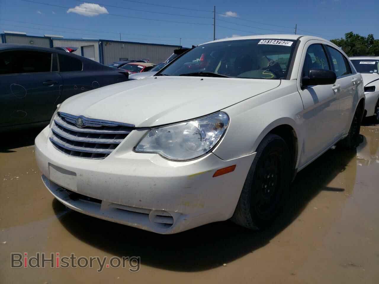 2010 CHRYSLER SEBRING - VIN: 1C3CC4FB2AN100873 - Фото 2
