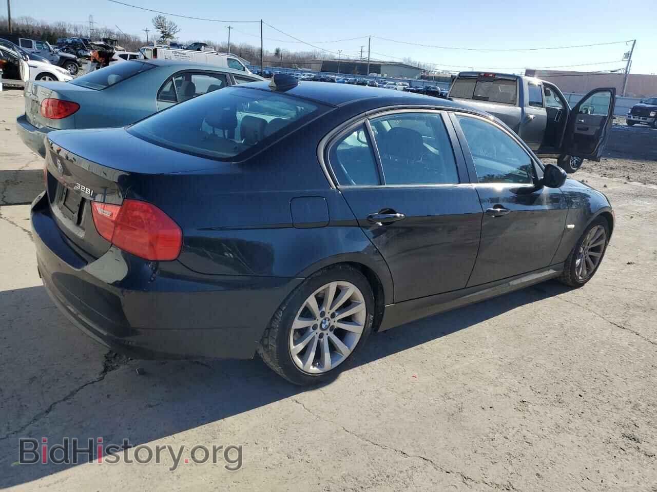2011 BMW 3 SERIES - VIN: WBAPH7G54BNM59097 - Фото 3