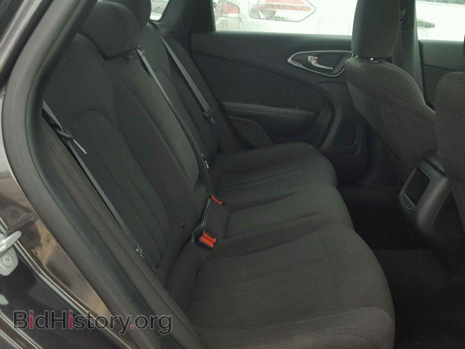 2016 CHRYSLER 200 - VIN: 1C3CCCAB4GN140706 - Фото 6