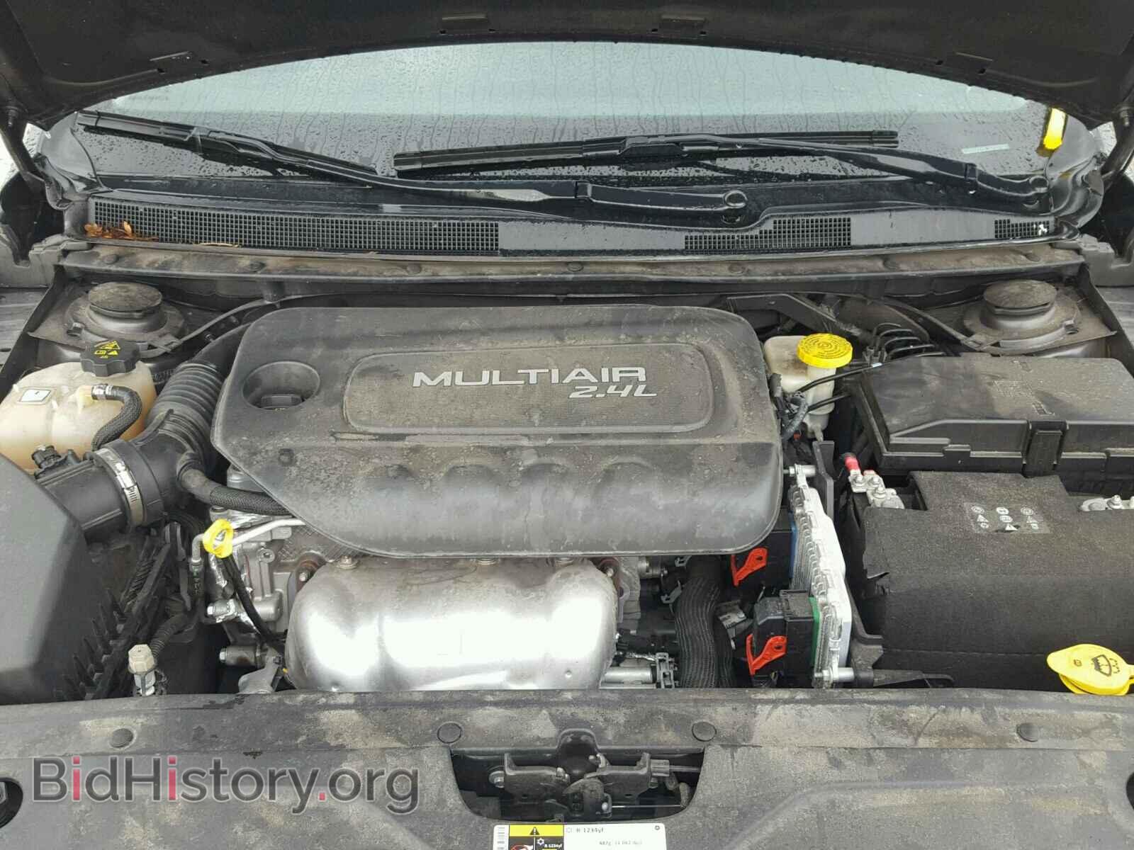 2016 CHRYSLER 200 - VIN: 1C3CCCAB4GN140706 - Фото 7