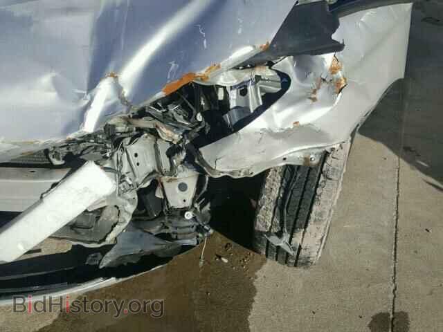 2002 LEXUS ES300 - VIN: JTHBF30G020072811 - Photo 9