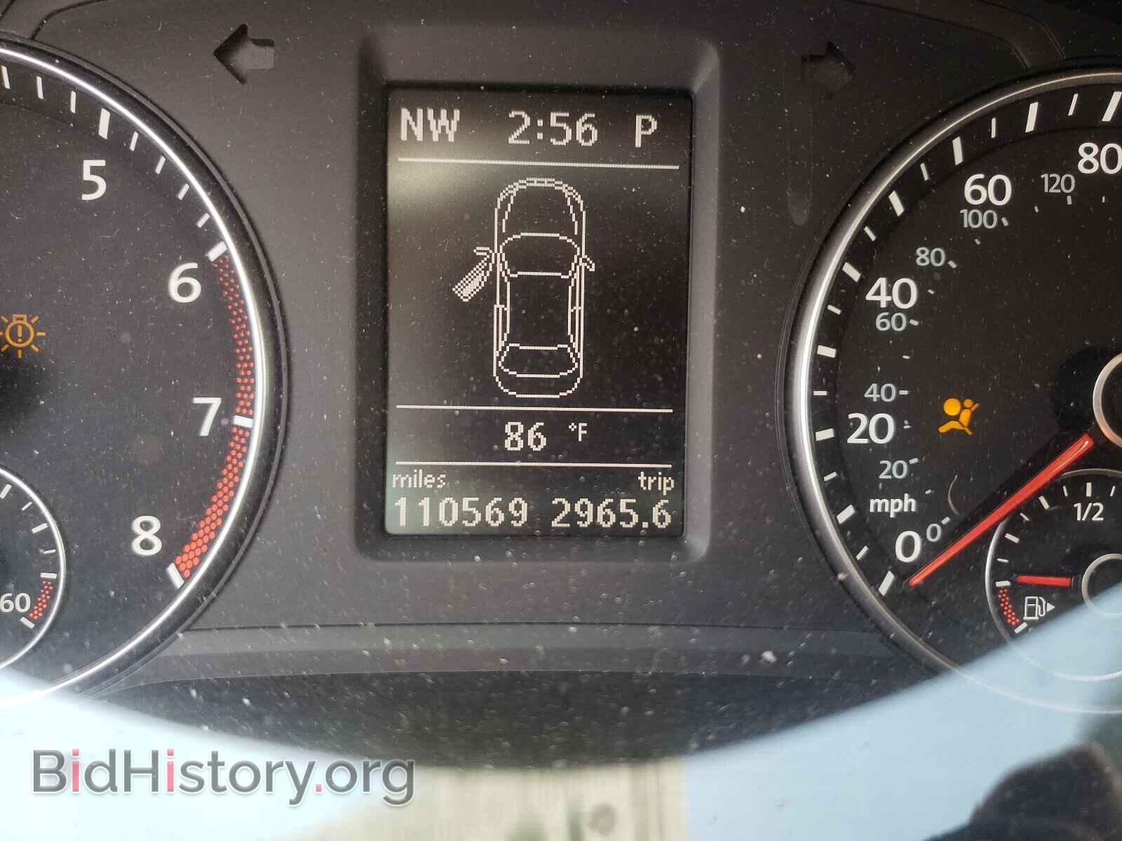 2012 VOLKSWAGEN PASSAT - VIN: 1VWBP7A38CC049484 - Фото 8