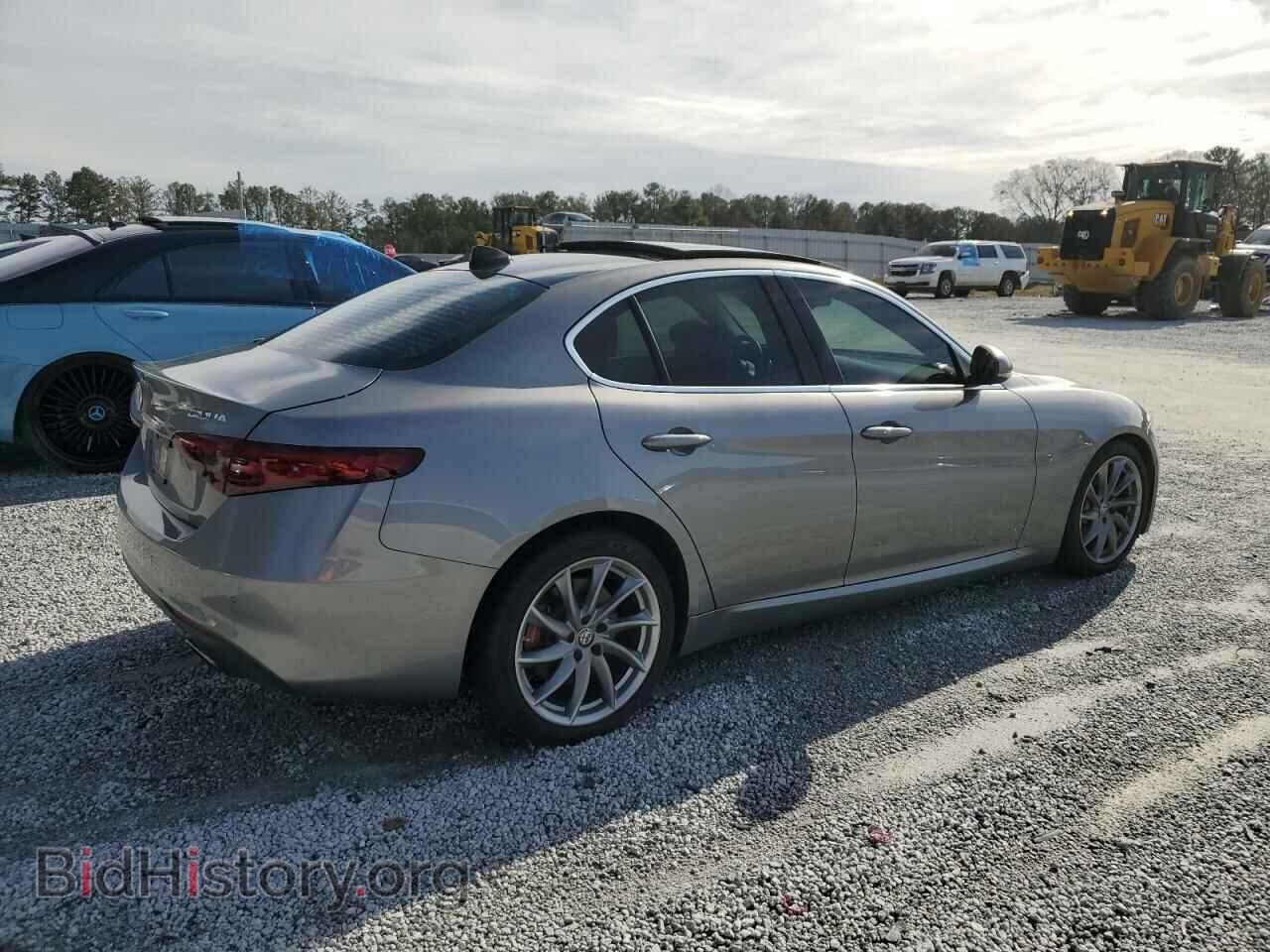 2017 ALFA ROMEO GIULIA - VIN: ZARFAECNXH7551685 - Фото 3