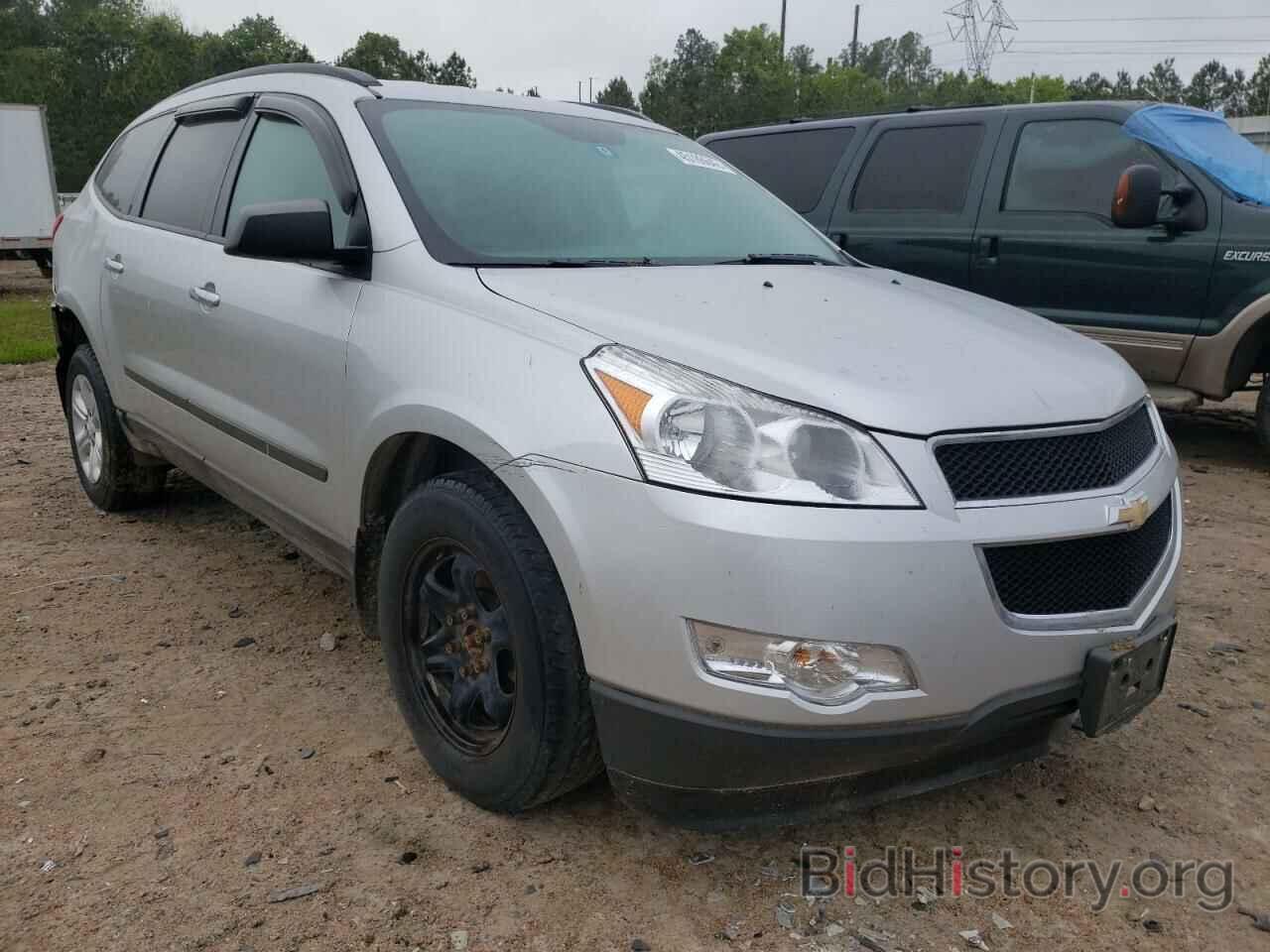 Photo 1GNLVEED6AJ197234 - CHEVROLET TRAVERSE 2010