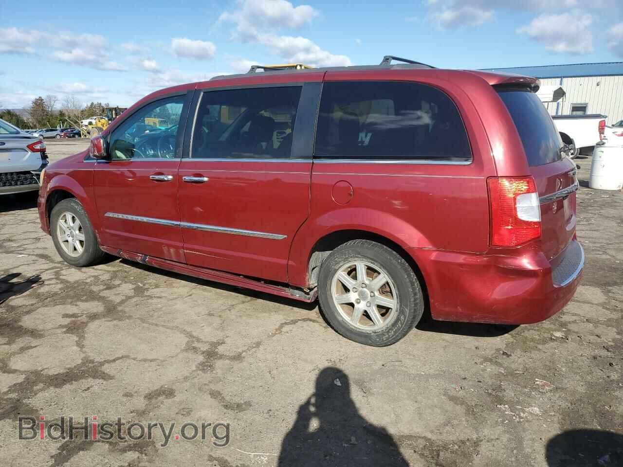 2011 CHRYSLER MINIVAN - VIN: 2A4RR5DG6BR623756 - Photo 2