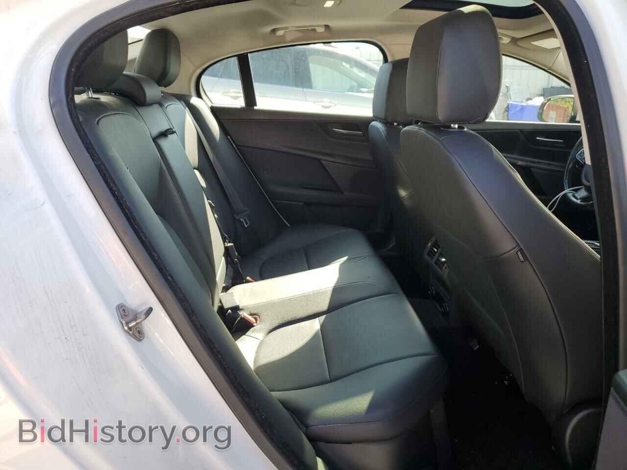 2017 JAGUAR XE - VIN: SAJAR4BG7HA960239 - Фото 10