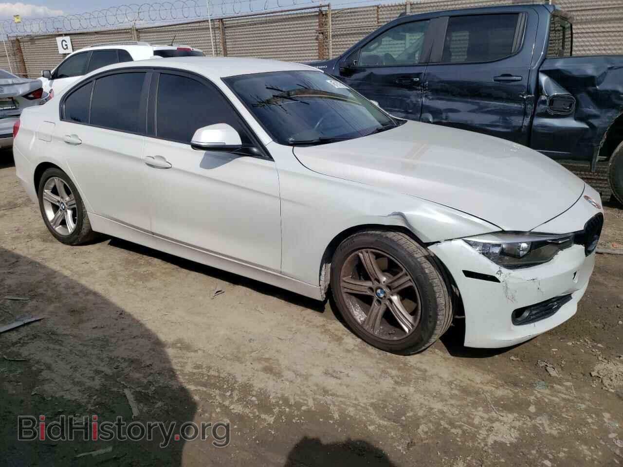 2013 BMW 3 SERIES - VIN: WBA3C1C55DF439583 - Фото 4