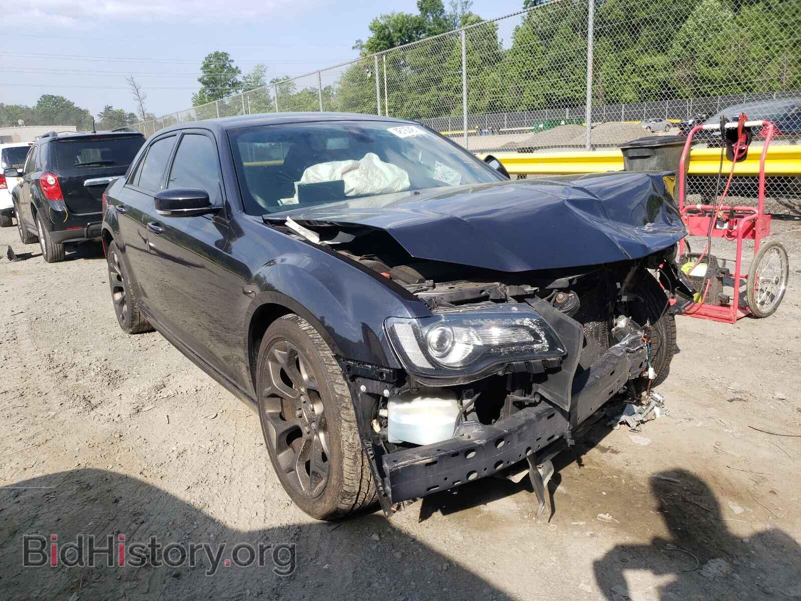 Фотография 2C3CCABG4JH202149 - CHRYSLER 300 2018