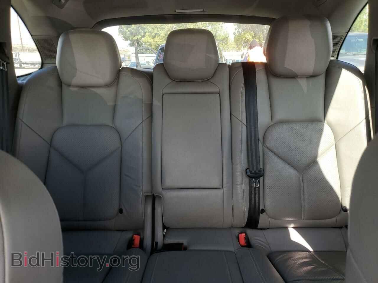 2011 PORSCHE CAYENNE - VIN: WP1AB2A24BLA46117 - Фото 10