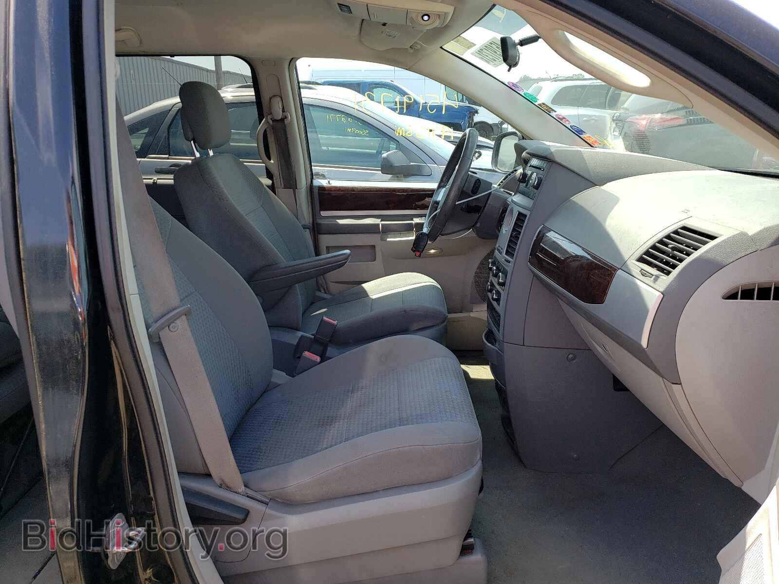 2010 CHRYSLER MINIVAN - VIN: 2A4RR5D12AR451350 - Фото 5
