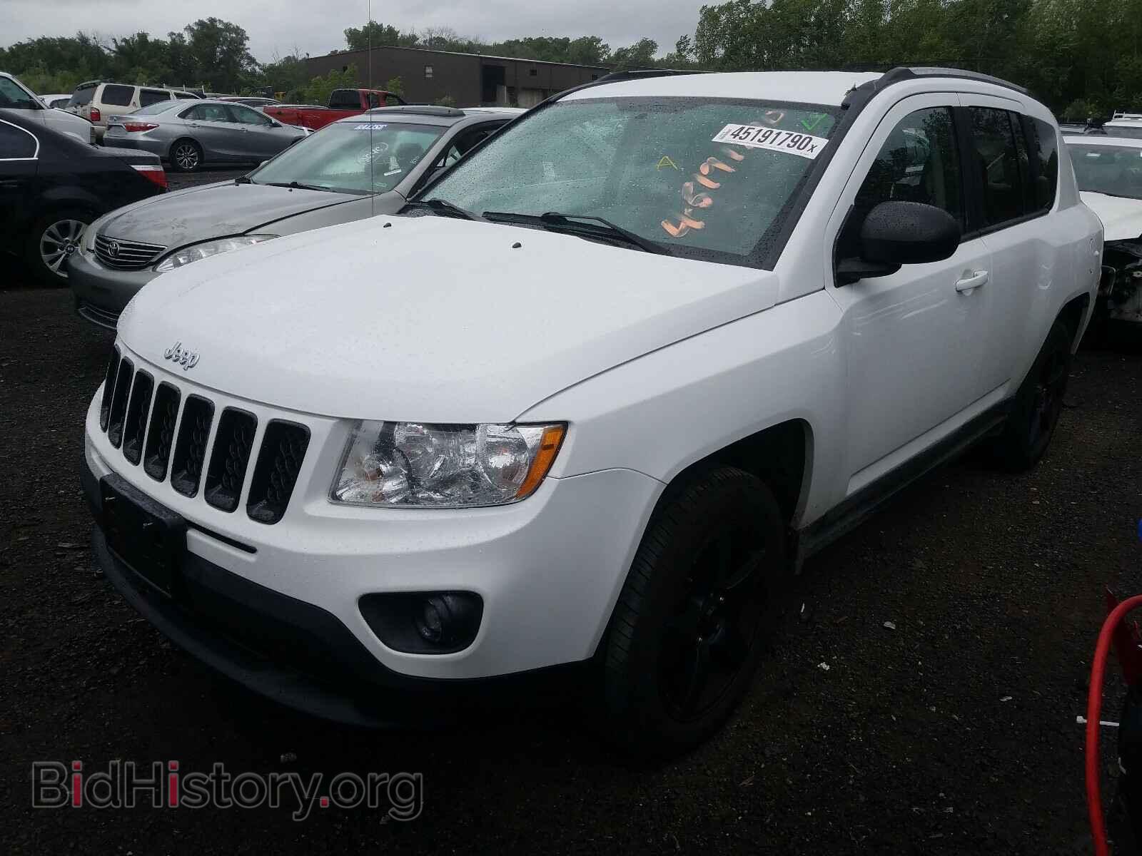 2011 JEEP COMPASS - VIN: 1J4NF1FB5BD210876 - Фото 2