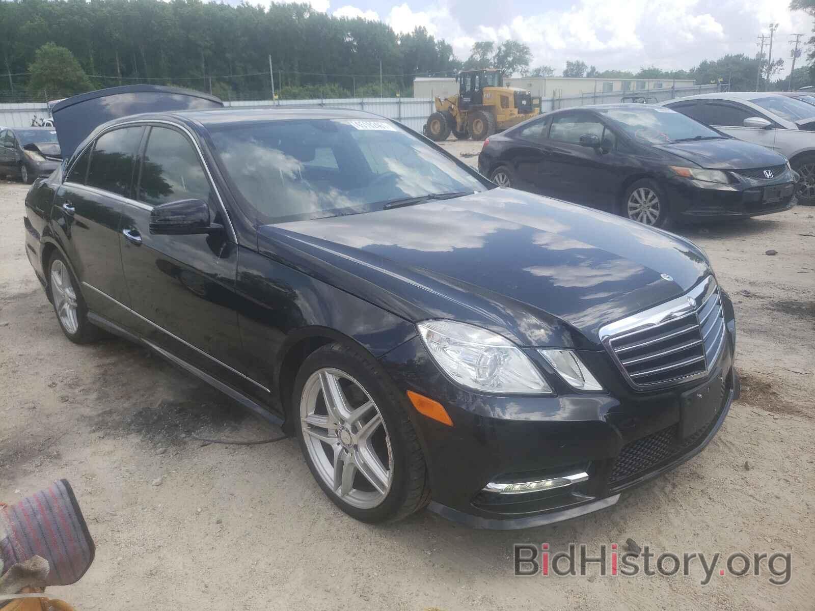 Photo WDDHF8JB9DA770686 - MERCEDES-BENZ E-CLASS 2013