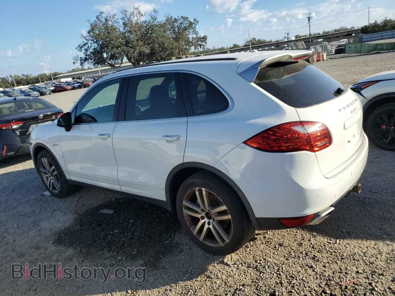 2014 PORSCHE CAYENNE - VIN: WP1AF2A21ELA42681 - Фото 2