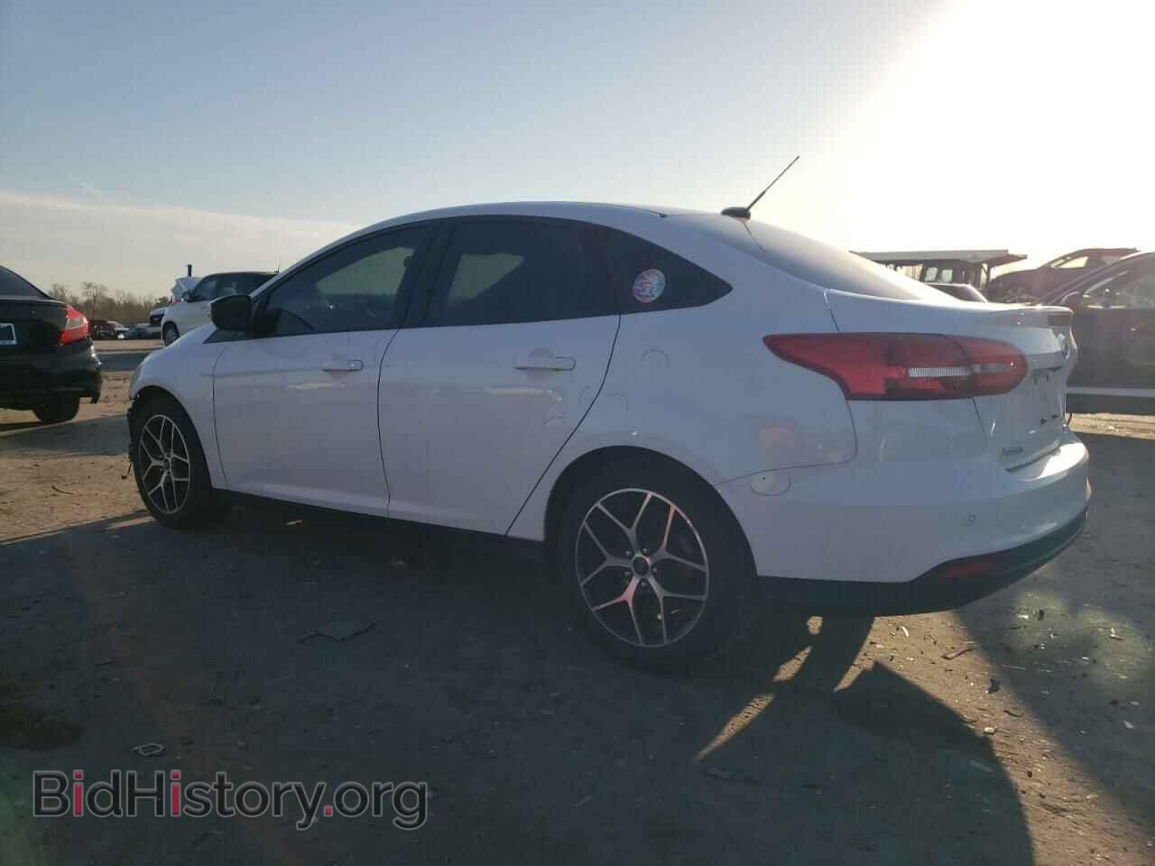 2017 FORD FOCUS - VIN: 1FADP3H21HL306564 - Фото 2