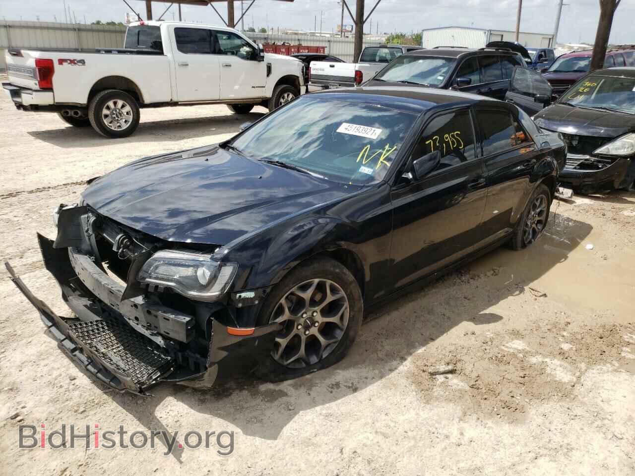 2016 CHRYSLER 300 - VIN: 2C3CCAGG3GH182882 - Photo 2