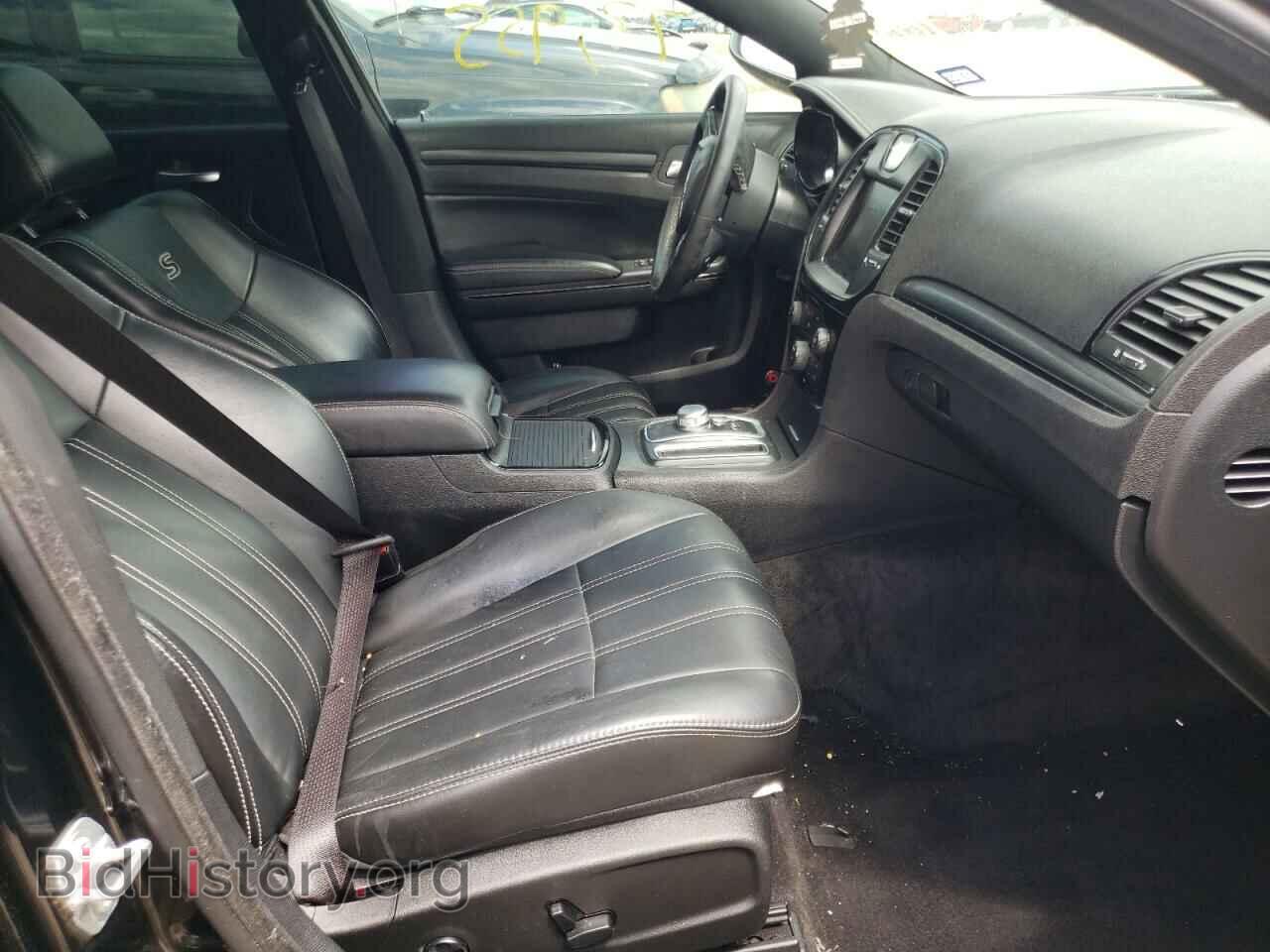 2016 CHRYSLER 300 - VIN: 2C3CCAGG3GH182882 - Photo 5