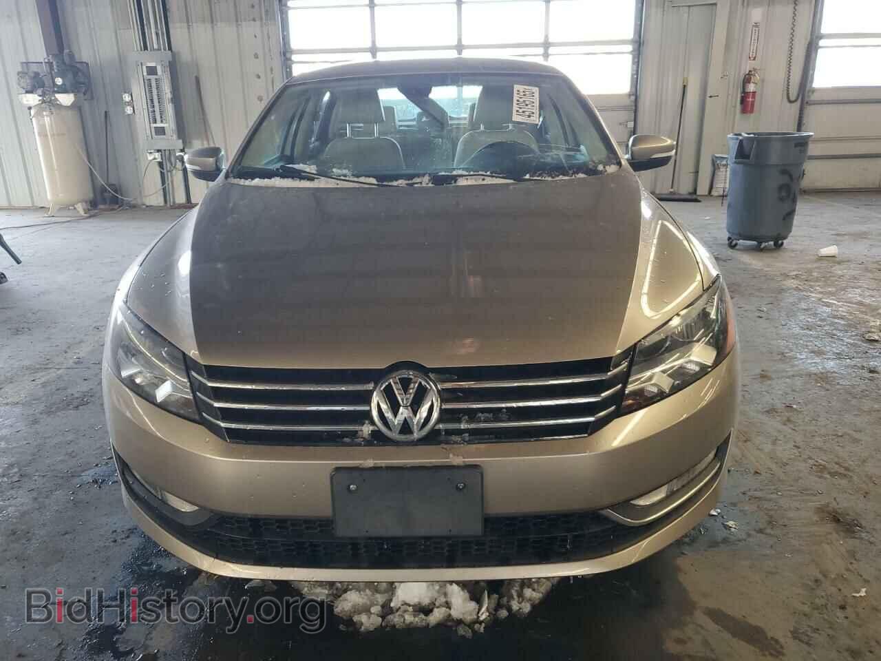 2015 VOLKSWAGEN PASSAT - VIN: 1VWAS7A31FC090098 - Фото 5