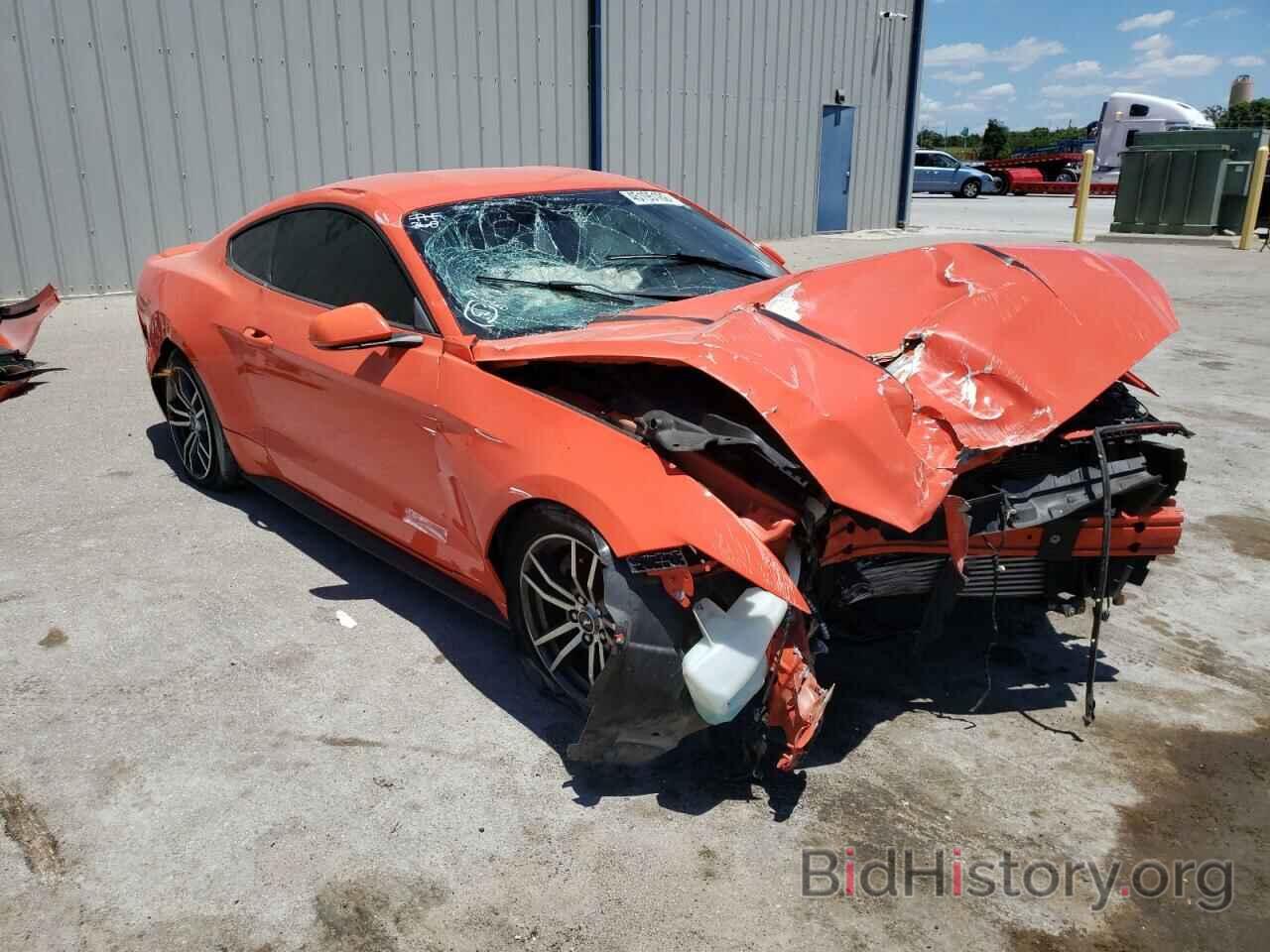 Photo 1FA6P8TH2G5265527 - FORD MUSTANG 2016