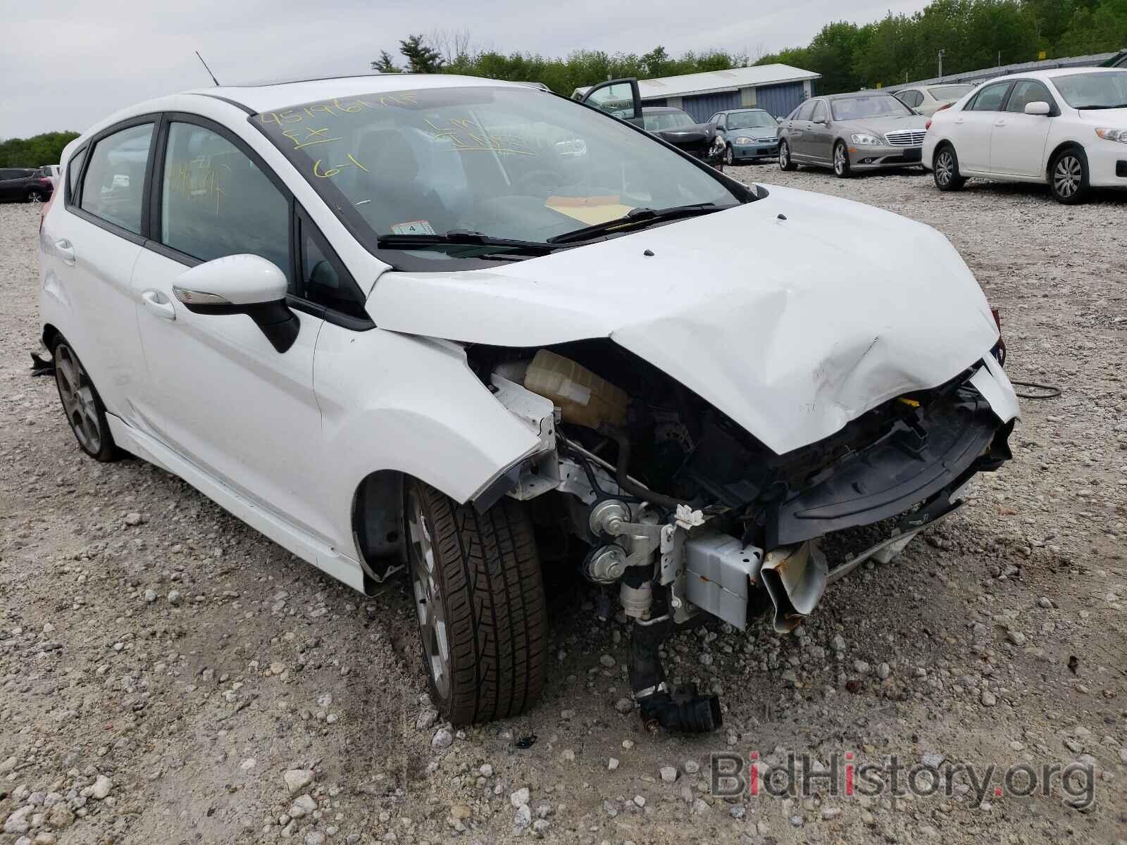 Photo 3FADP4GX1FM213087 - FORD FIESTA 2015