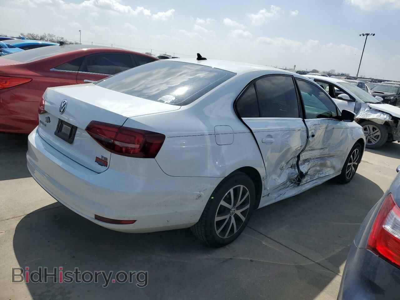 2017 VOLKSWAGEN JETTA - VIN: 3VWDB7AJ9HM258373 - Фото 3