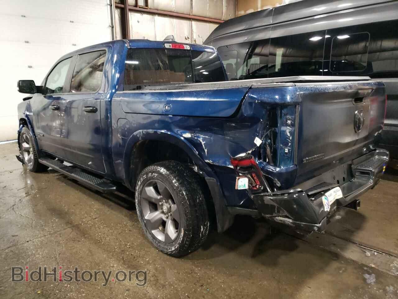 2020 RAM 1500 - VIN: 1C6SRFFT8LN409610 - Фото 2