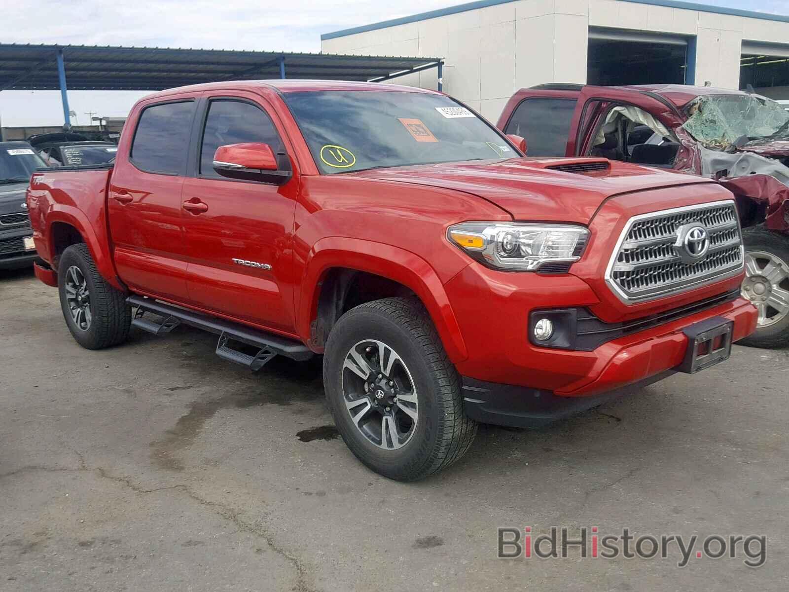 Фотография 5TFAZ5CN6HX025325 - TOYOTA TACOMA DOU 2017