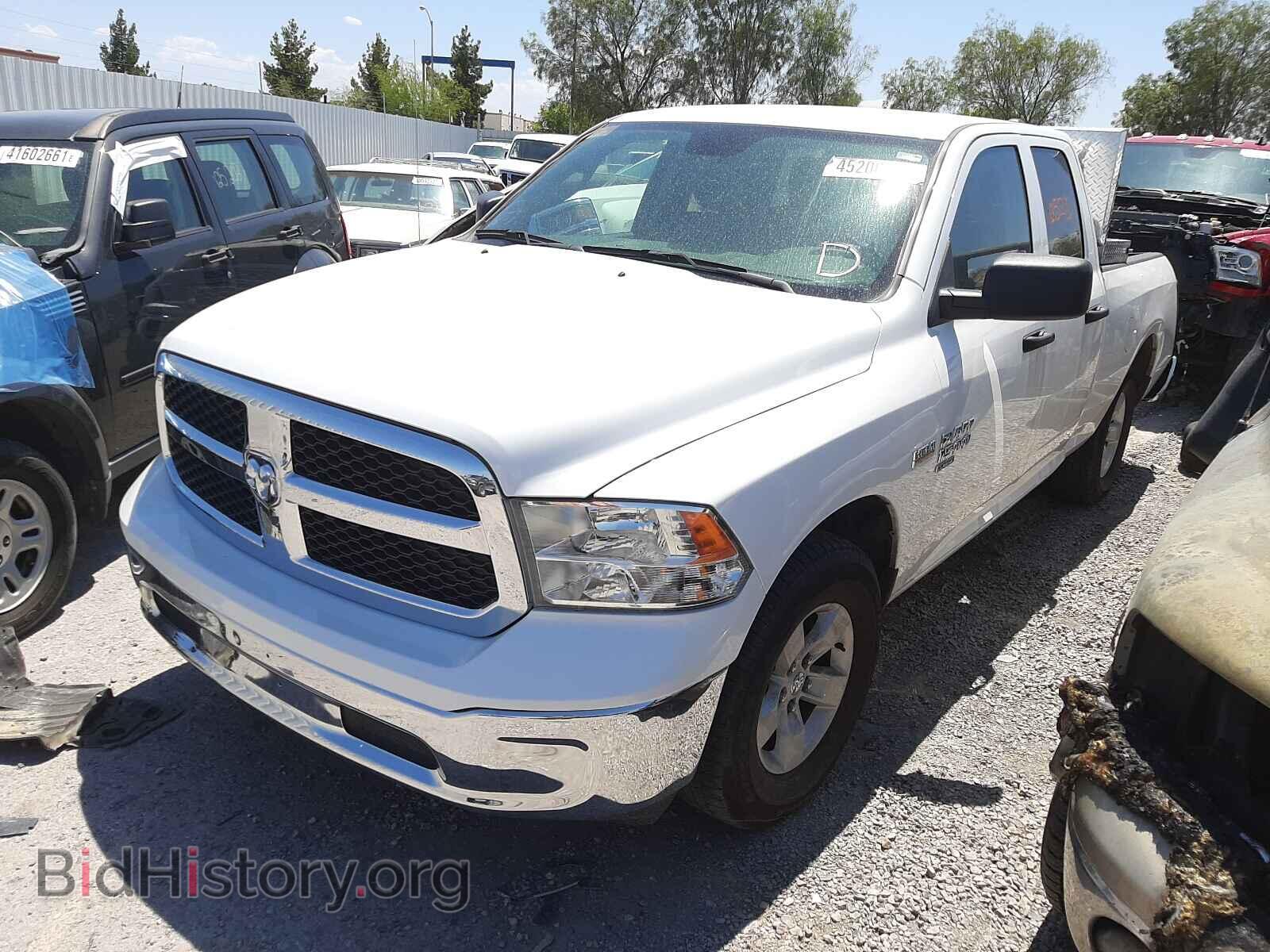 2019 RAM 1500 - VIN: 1C6RR6FT9KS722647 - Фото 2