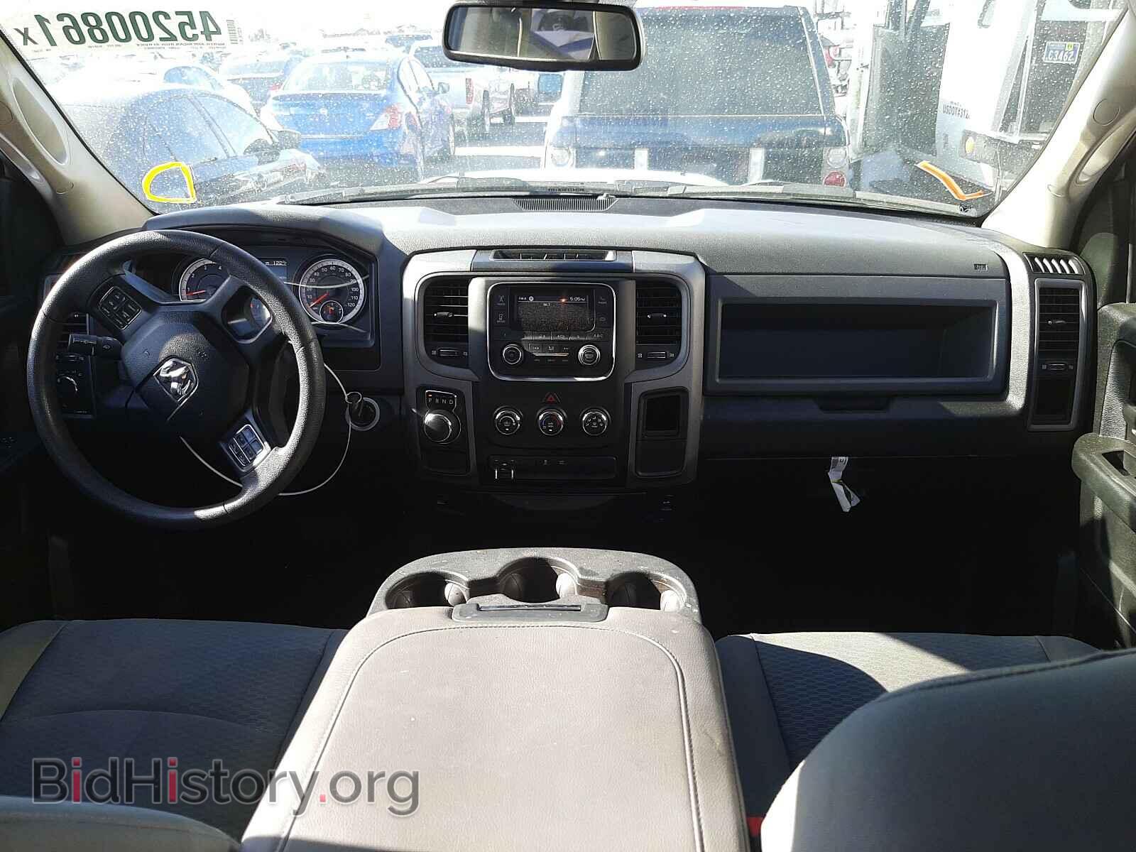 2019 RAM 1500 - VIN: 1C6RR6FT9KS722647 - Фото 9