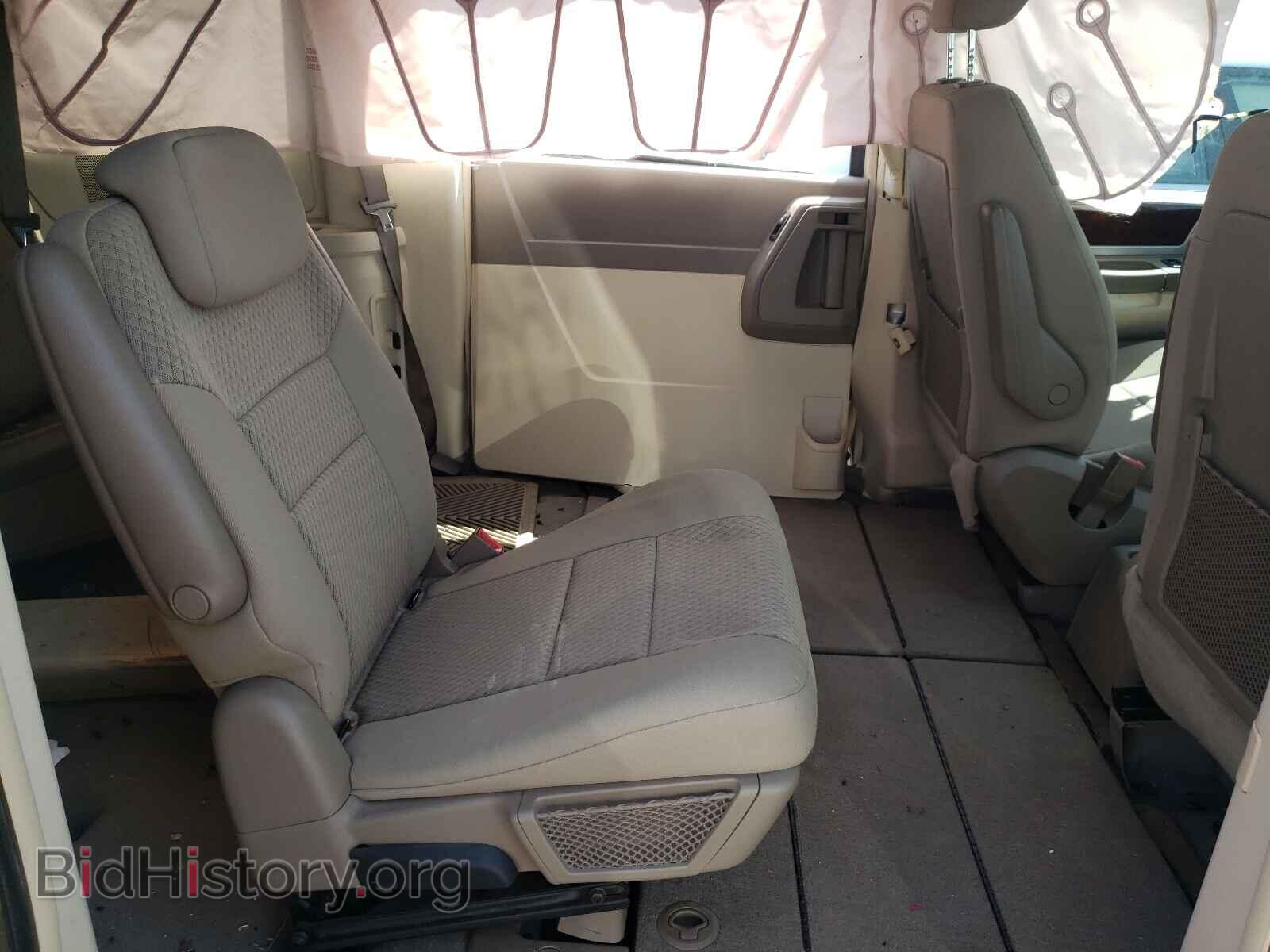 2010 CHRYSLER MINIVAN - VIN: 2A4RR5D13AR183960 - Photo 6