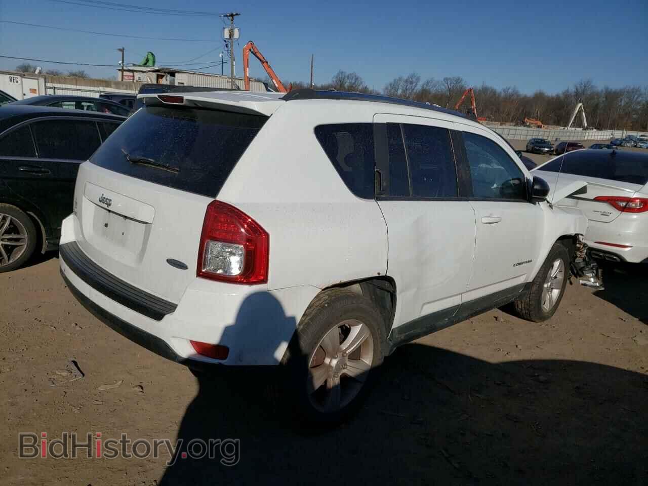 2011 JEEP COMPASS - VIN: 1J4NF1FB7BD280637 - Фото 3