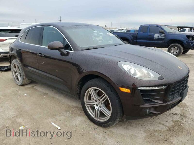 2016 Porsche MACAN (VIN WP1AB2A56GLB42980) — photo 4 of 14