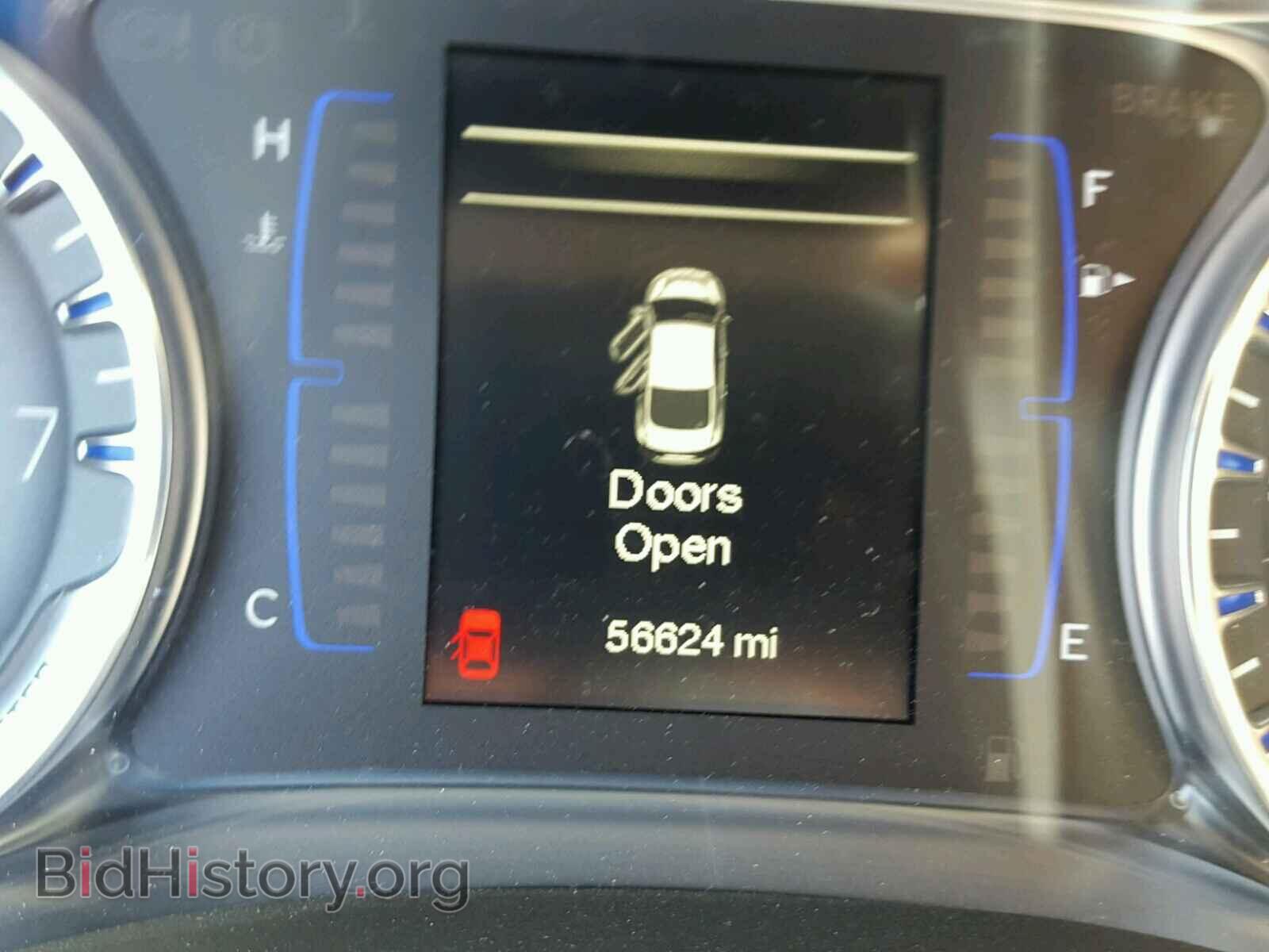 2015 CHRYSLER 200 - VIN: 1C3CCCAB4FN720360 - Photo 8