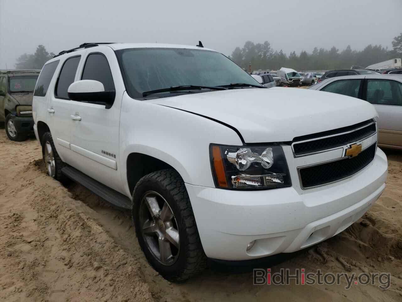 Photo 1GNFC13057J120682 - CHEVROLET TAHOE 2007