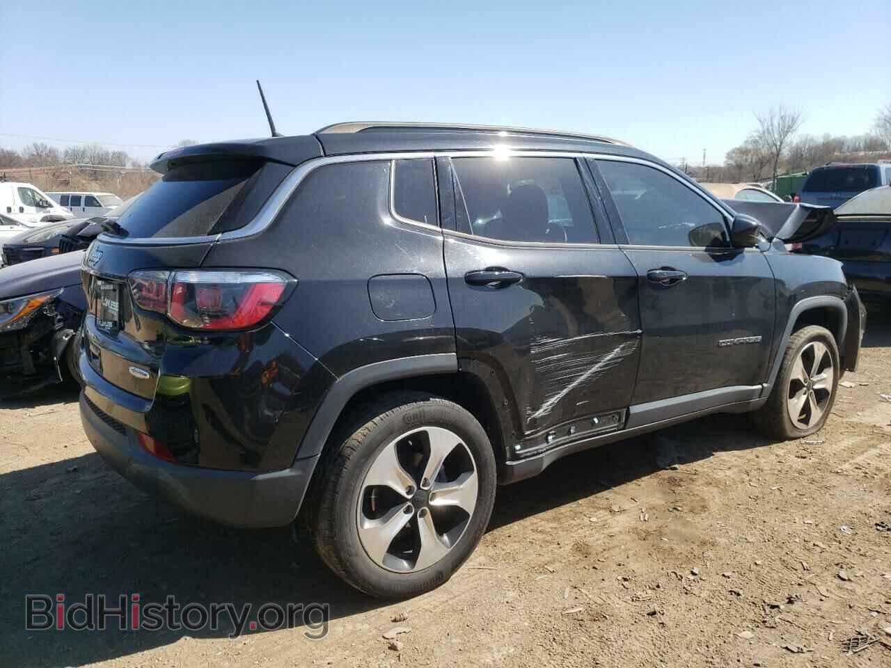 2017 JEEP COMPASS - VIN: 3C4NJDBB7HT656722 - Фото 3