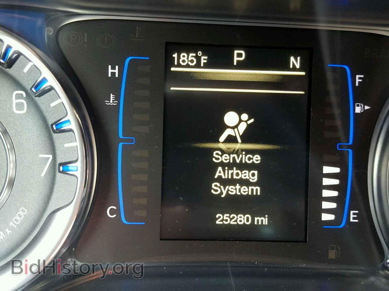 2016 CHRYSLER 200 - VIN: 1C3CCCAB5GN157059 - Photo 8