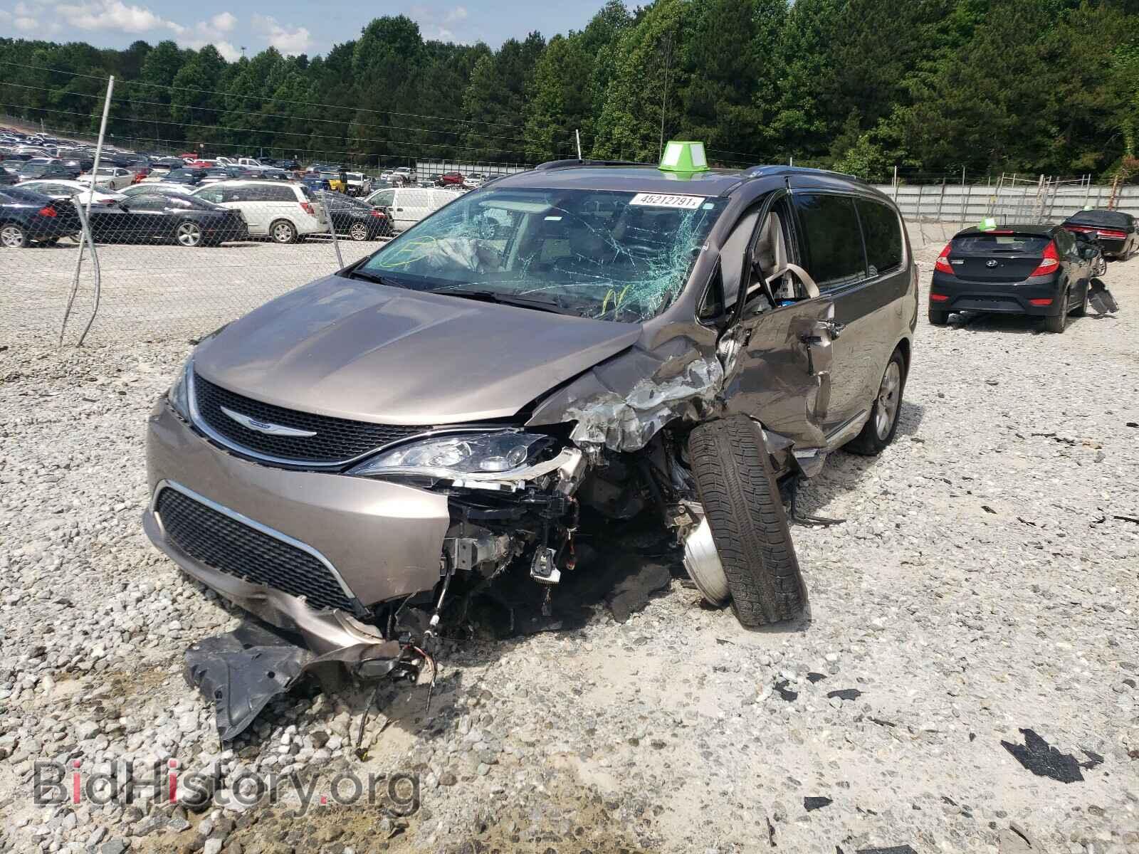 2017 CHRYSLER PACIFICA - VIN: 2C4RC1GG9HR669487 - Photo 2