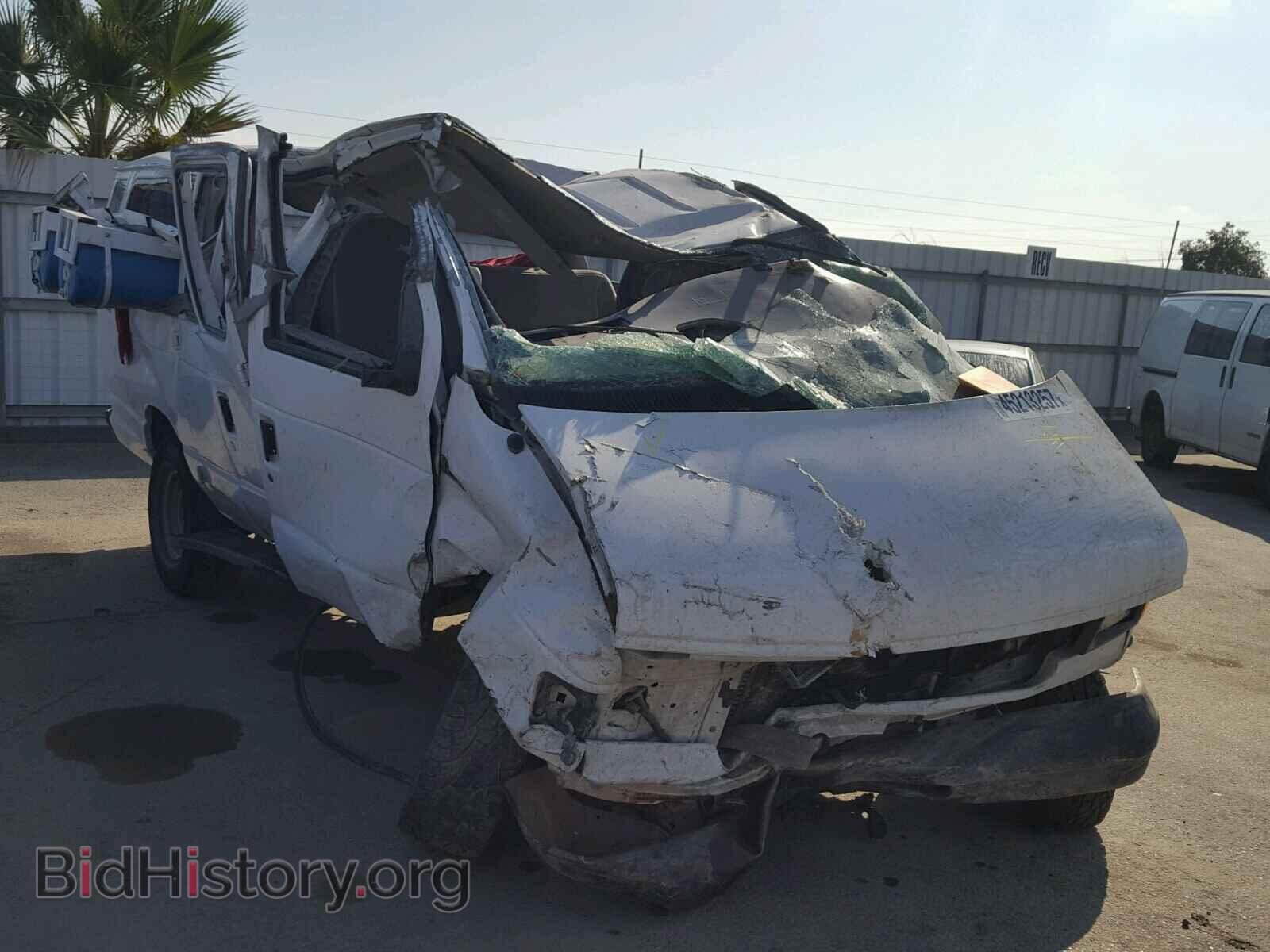 Photo 1FBSS31F73HB62709 - FORD ECONOLINE 2003