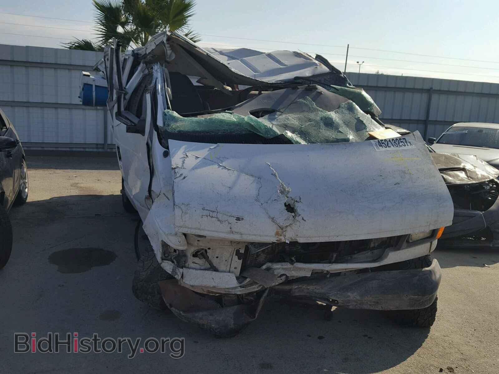 2003 FORD ECONOLINE - VIN: 1FBSS31F73HB62709 - Photo 9