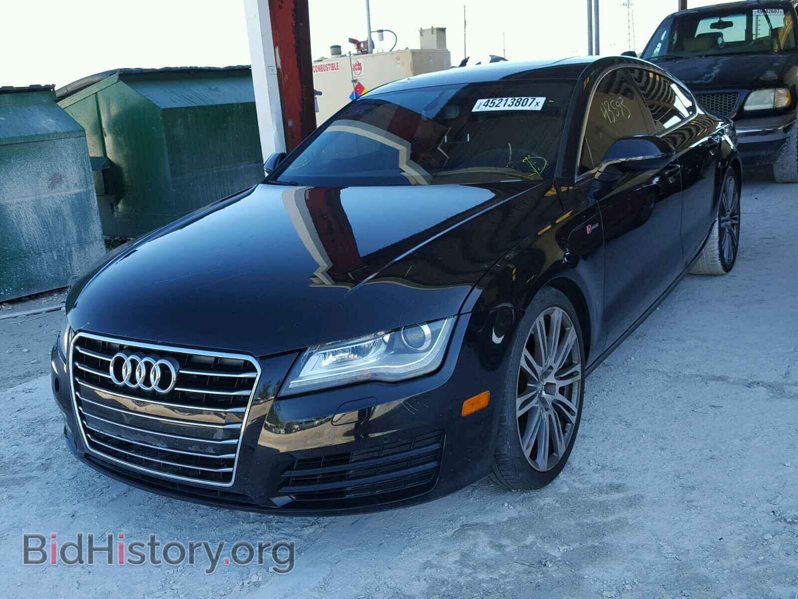 2013 AUDI A7 - VIN: WAUYGAFC9DN060600 - Фото 2