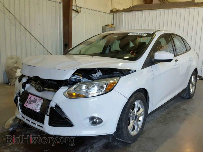 2012 Ford FOCUS (VIN 1FAHP3F29CL153929) — фото 2 из 10