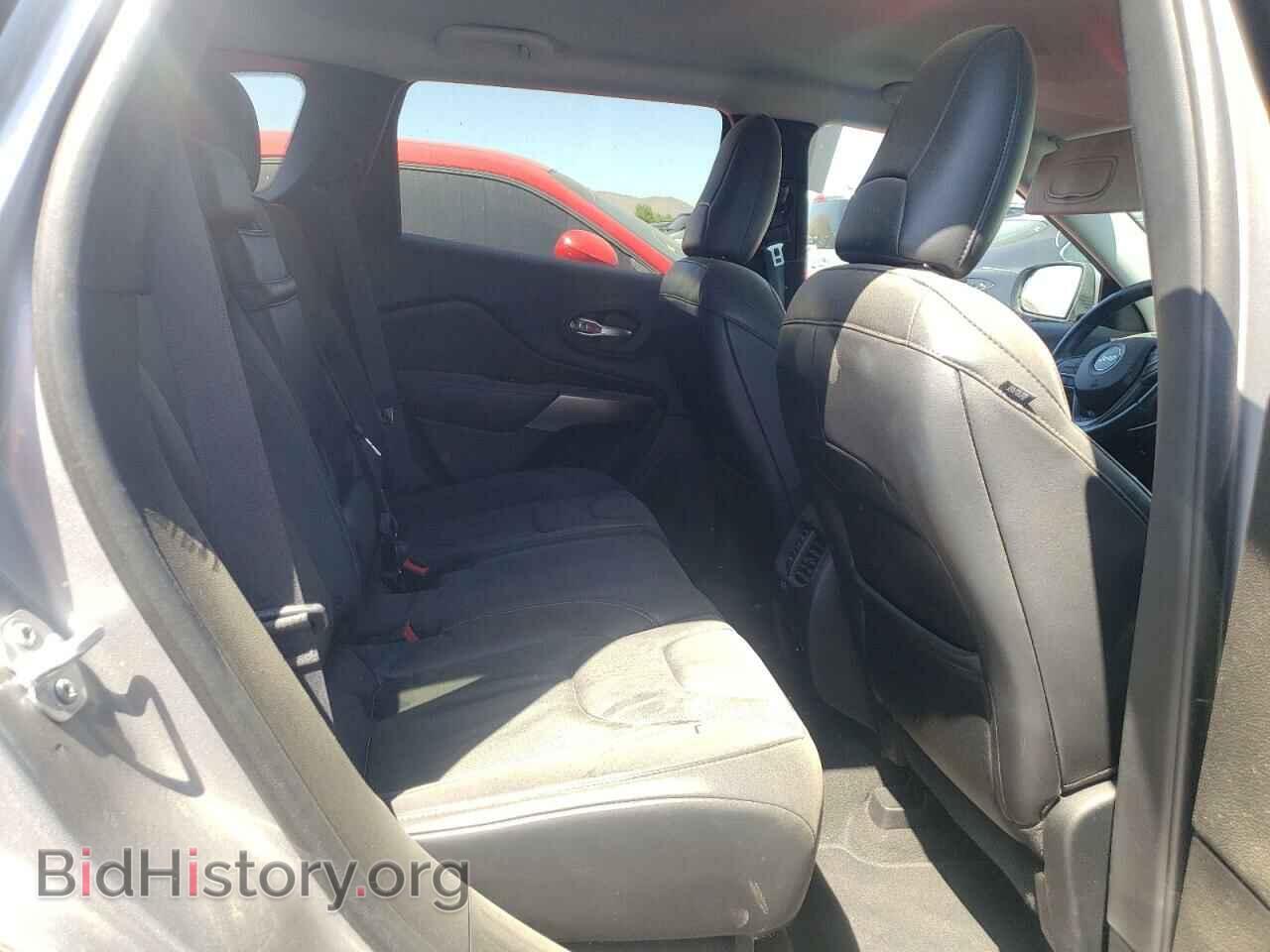 2019 JEEP CHEROKEE - VIN: 1C4PJLDB9KD380928 - Фото 6