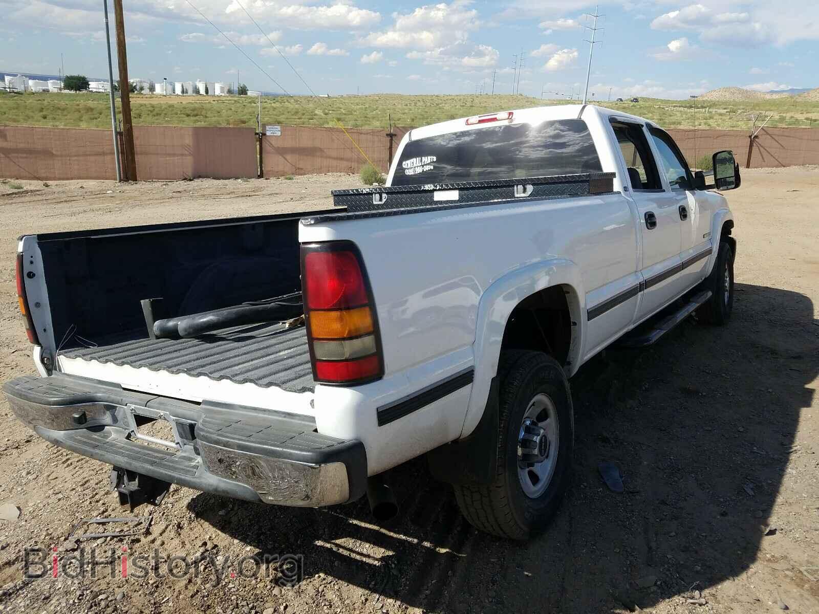 2006 GMC SIERRA - VIN: 1GTHC33G06F202931 - Фото 4