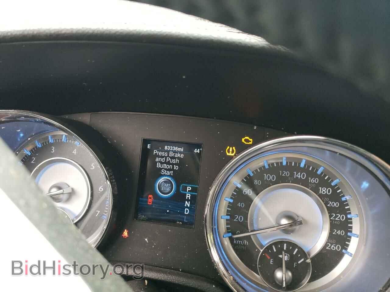 2014 CHRYSLER 300 - VIN: 2C3CCAAG8EH320633 - Фото 9