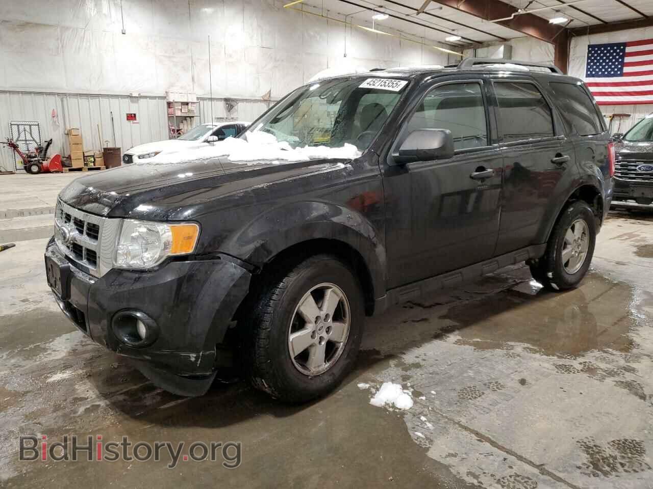 Фотография 1FMCU0D73BKA04880 - FORD ESCAPE 2011