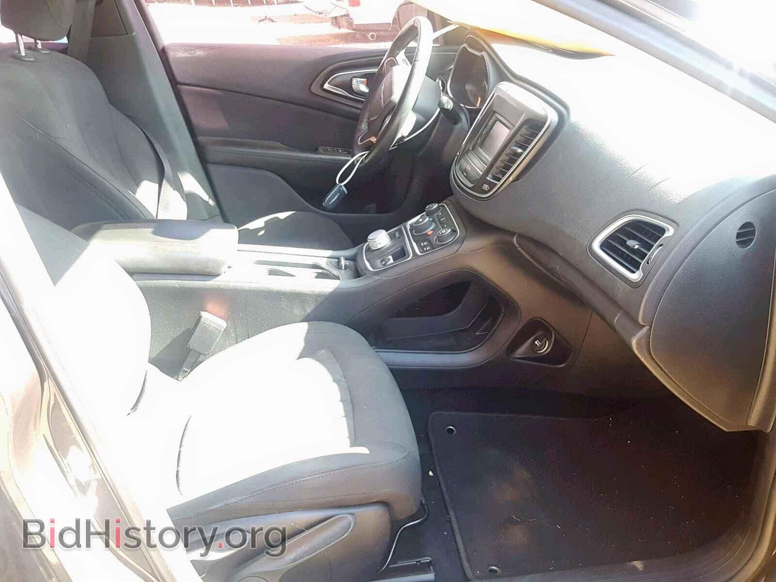 2016 CHRYSLER 200 - VIN: 1C3CCCAB7GN131787 - Фото 5