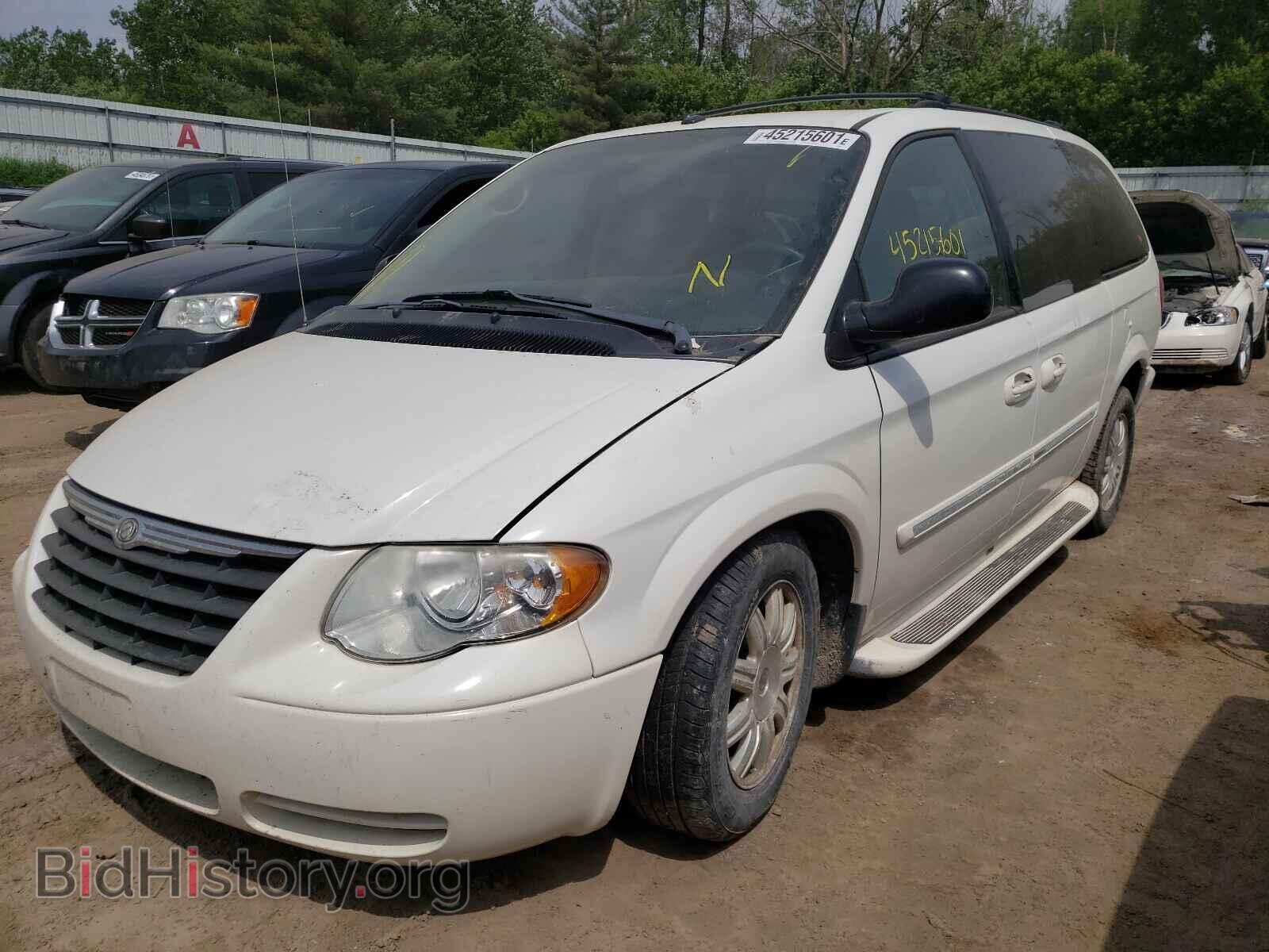 2006 CHRYSLER MINIVAN - VIN: 2A4GP54L86R829144 - Фото 2