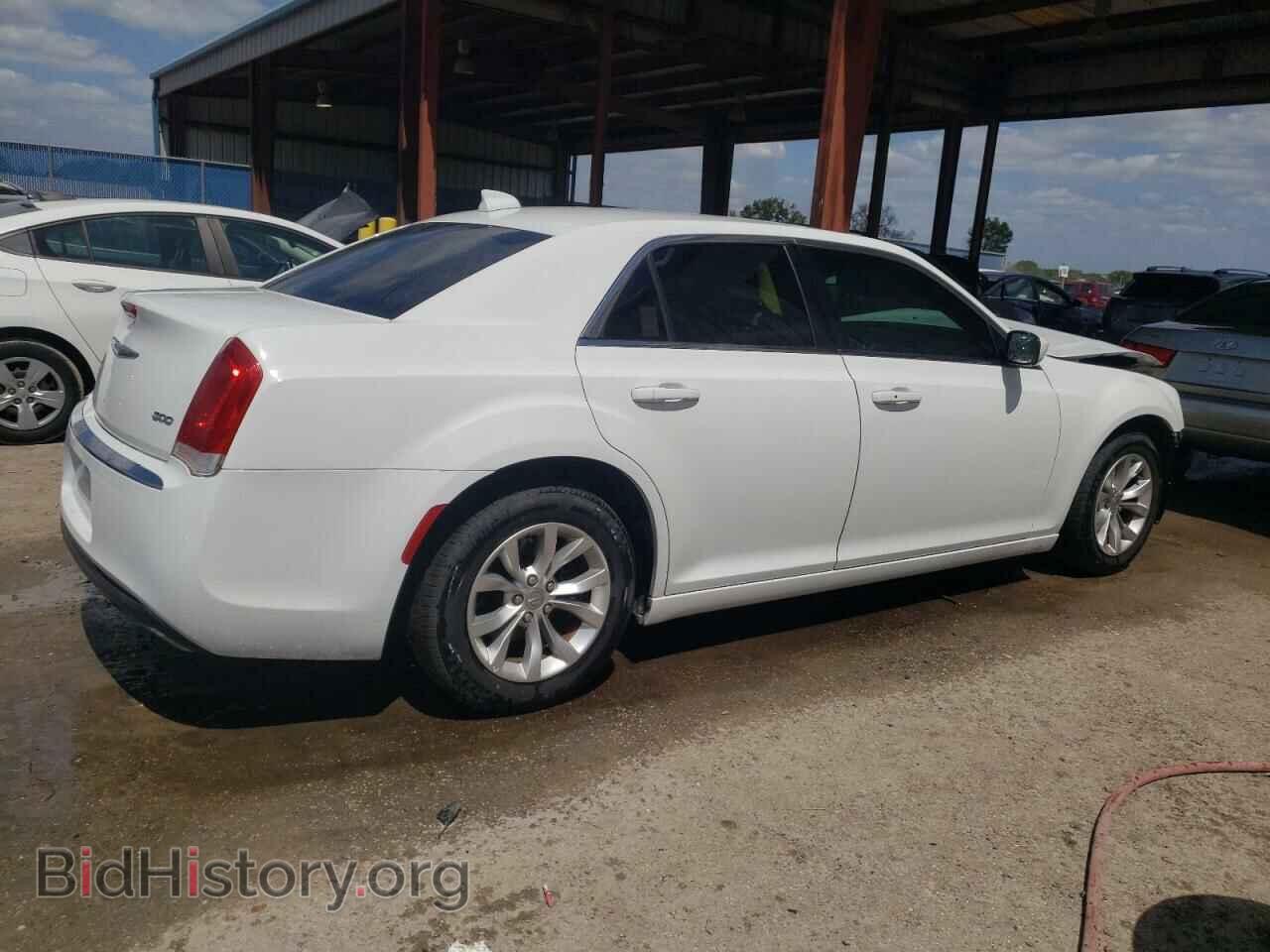 2015 CHRYSLER 300 - VIN: 2C3CCAAG2FH746707 - Фото 3